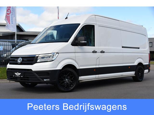 Volkswagen CRAFTER 35 2.0 TDI L4H3 Black & White Edition Highline Camera, Cruise, 177PK, Carplay, Stoelverwarming, LED, 2 x Schuifdeur, Automaat, Sensoren, Trekhaak, Uniek!