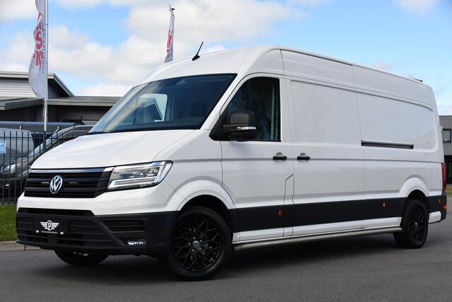 Volkswagen CRAFTER 35 2.0 TDI L4H3 Black & White Edition Highline Camera, Cruise, 177PK, Carplay, Stoelverwarming, LED, 2 x Schuifdeur, Automaat, Sensoren, Trekhaak, Uniek!