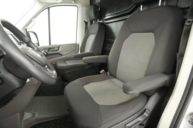Volkswagen CRAFTER 35 2.0 TDI L3H3 140PK | 3000KG Trekgew. Airco Cruise Carplay Navigatie PDC Imperiaal Elektrpakket
