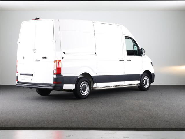 Volkswagen CRAFTER 35 2.0 TDI L3H3 EURO VI 140 pk Automaat (DSG) | Verlengde garantie | Navigatie | Parkeersensoren (Zijflankbescherming) | Achteruitrijcamera | Cruise control | 2 zitplaatsen rechtsvoor |