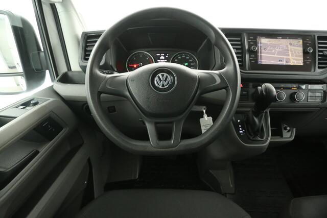 Volkswagen CRAFTER 30 2.0 TDI L3H2 177PK 3000KG Trekgew. Automaat DSG Airco Cruise Carplay 2xSchuifdeur Navi 3 Pers Trekhaak