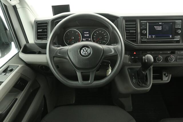 Volkswagen CRAFTER 30 2.0 TDI L3H2 140PK | 3000KG Trekgew. Automaat Airco Cruise Carplay DSG 3 Persoons Elektrpakket Schuifdeur