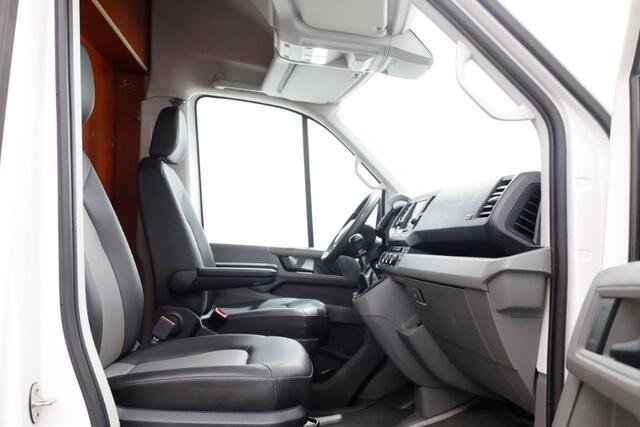 Volkswagen CRAFTER 35 2.0 TDI 177pk E6 RWD L3H3 (L2H2) Airco/Navi/Camera Trekhaak 3500kg 05-2018