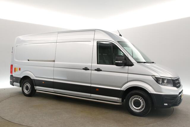 Volkswagen CRAFTER 35 2.0 TDI L4H3 141PK DSG Automaat dHollandia Laadklep Airco Camera Carplay Cruise Navigatie PDC 3 Persoons Sidebars
