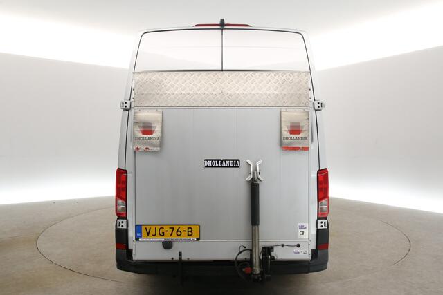 Volkswagen CRAFTER 35 2.0 TDI L4H3 141PK DSG Automaat dHollandia Laadklep Airco Camera Carplay Cruise Navigatie PDC 3 Persoons Sidebars