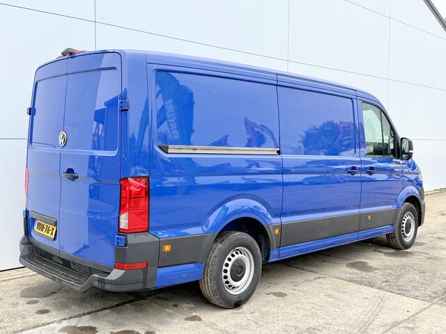 Volkswagen CRAFTER 2.0 TDI 180pk L3H2 Carplay Navigatie Airco Cruise Control Camera Parkeersensoren