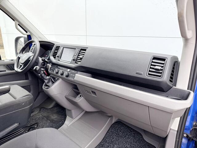Volkswagen CRAFTER 2.0 TDI 180pk L3H2 Carplay Navigatie Airco Cruise Control Camera Parkeersensoren