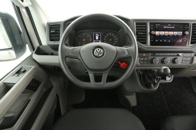 Volkswagen CRAFTER 30 2.0 TDI L3H3 | BPM Vrij | 140PK | Airco Cruise Carplay Navigatie Parkeersensoren 3 Persoons