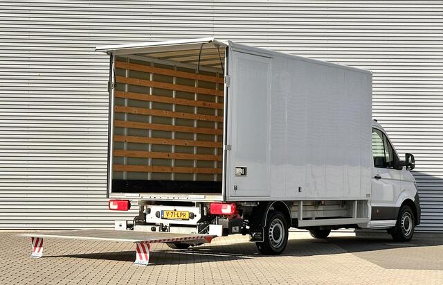 Volkswagen CRAFTER 35 2.0 Bakwagen met laadklep Trekhaak