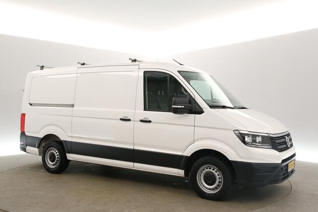 Volkswagen CRAFTER 30 2.0 TDI L3H2 140PK Airco Camera Cruise Carplay Trekhaak 3 Persoons Elektrpakket