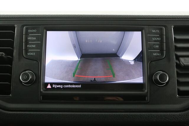 Volkswagen CRAFTER 30 2.0 TDI L3H2 140PK Airco Camera Cruise Carplay Trekhaak 3 Persoons Elektrpakket