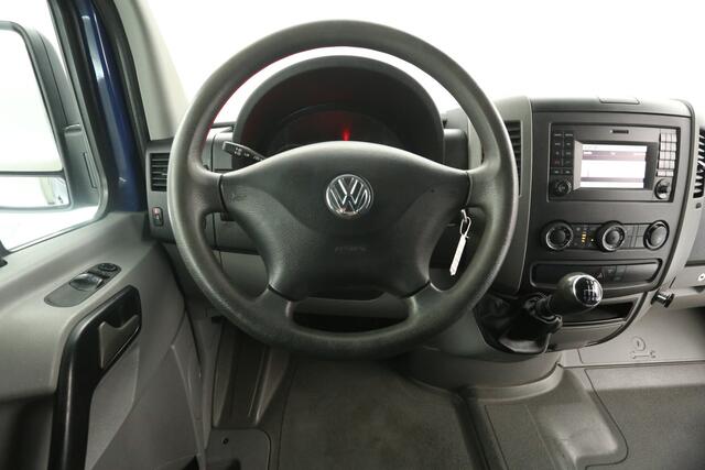 Volkswagen CRAFTER 28 2.0 TDI L2H2 Airco Cruise 3 Persoons Bluetooth Elektrpakket Schuifdeur