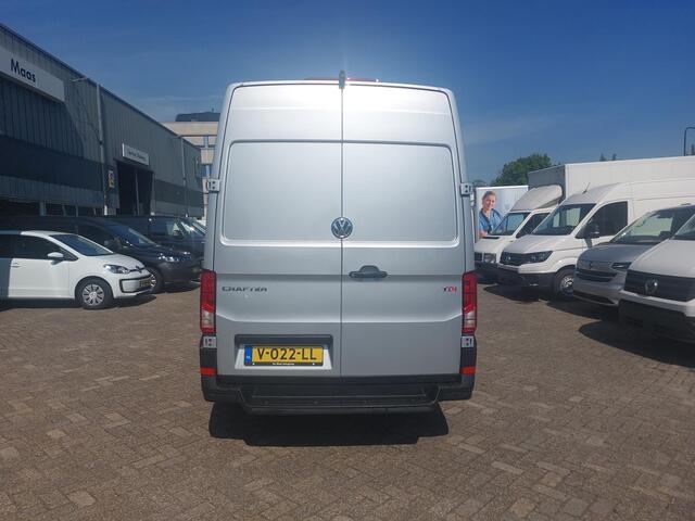 Volkswagen CRAFTER 35 2.0 TDI L3H2 Highline