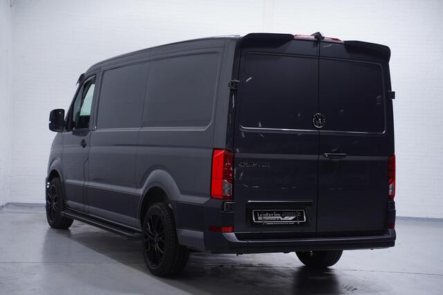 Volkswagen CRAFTER 2.0 TDI 140 pk L3H2 DSG Aut. Edition 19" LMV Navi, Camera, V+A Spoiler, Treeplanken, PDC V+A, BPM Vrij, 3-Zits