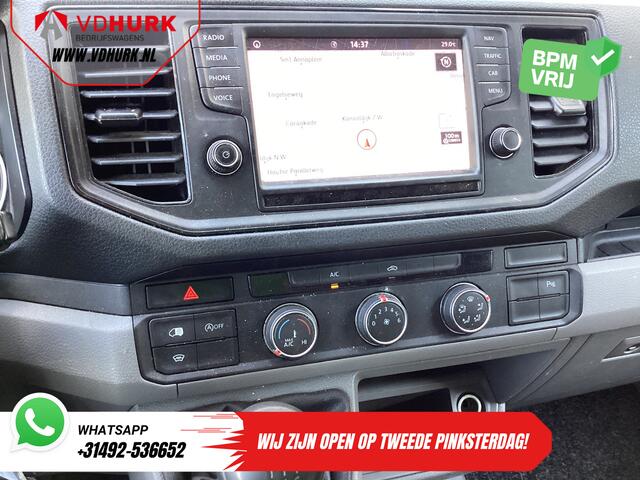 Volkswagen CRAFTER 35 2.0 TDI 140 pk L3H3 EXPORT ONLY Carplay/ Alarm/ Airco/ DAB+/ Cruise/ Navi/ Trekhaak/ PDC