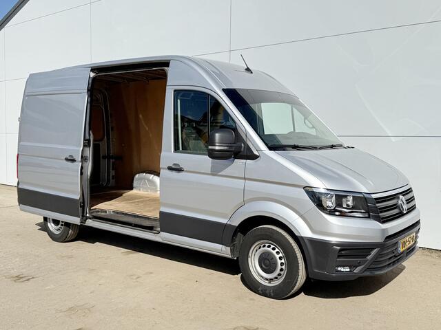 Volkswagen CRAFTER 2.0 TDI 140 pk Automaat L3H3 Airco Cruise Navi Camera Sensoren