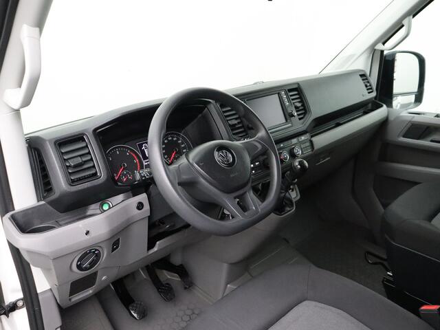 Volkswagen CRAFTER 2.0TDI 140PK L3H3 Highline | Trekhaak 3000Kg | Airco | Camera | Betimmering