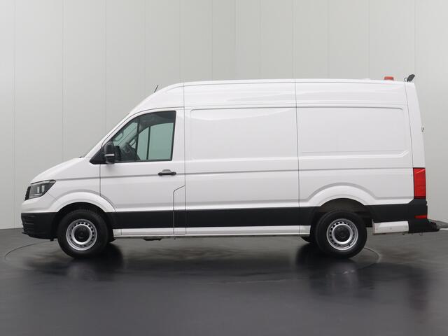 Volkswagen CRAFTER 2.0TDI 140PK L3H3 Highline | Trekhaak 3000Kg | Airco | Camera | Betimmering