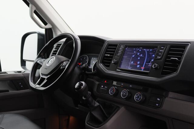 Volkswagen CRAFTER 30 2.0 TDI L3H3 177 PK 3-Zits, Camera, LED, Cruise, Apple Carplay, Airco, DAB, PDC, Trekhaak