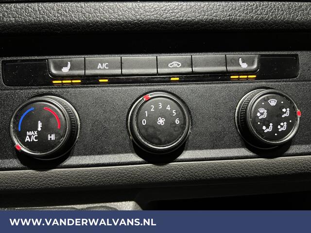 Volkswagen CRAFTER 2.0 TDI 141pk L3H2 L2H1 Euro6 Airco | Camera | Navigatie | Apple Carplay | Adaptieve Cruisecontrol Android Auto, Parkeersensoren, Stoelverwarming, Bijrijdersbank