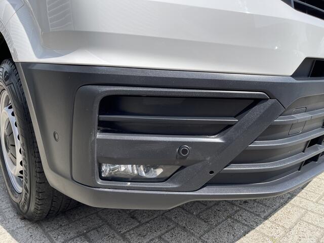 Volkswagen CRAFTER 35 2.0 TDI 140pk L3H3 ( voorheen L2H2 ) Comfortline / vaste prijs rijklaar ¤ 20.950 ex btw / Sortimo ingerichte laadruimte met Victron omvormer / airco / cruise / navi / camera / trekhaak !