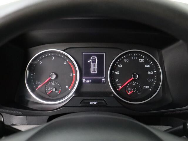 Volkswagen CRAFTER 2.0TDI 140PK L3H3 | 3000Kg Trekhaak Afneembaar | Camera | Airco | Betimmering | 3-Persoons