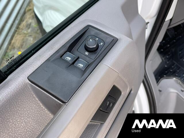 Volkswagen CRAFTER 35 2.0TDI 141PK L4H3 Trendline Imperiaal Ladderlift Airco Trekhaak Kasten