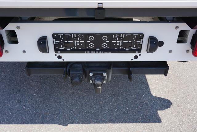 Volkswagen CRAFTER 35 | 2.0 TDI | Pick-UP DC | FACELIFT | 7 Zitplaatsen | Airco | PDC | Trekhaak