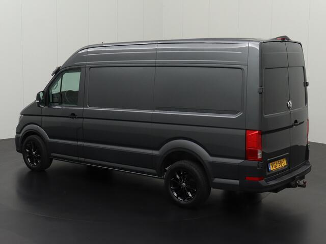 Volkswagen CRAFTER 2.0 TDI 177PK L3H3 Highline | V-Edition | Airco | Camera | 3500Kg Trekhaak