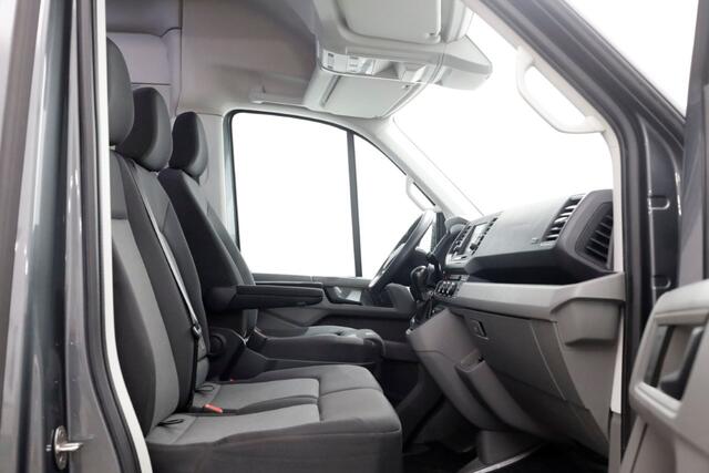 Volkswagen CRAFTER 35 2.0 TDI 177pk L3H3 (L2H2) DSG-Automaat D.C. Highline LED/ACC/Navi 03-2019