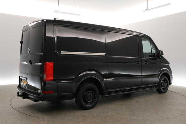 Volkswagen CRAFTER 30 2.0 TDI L3H2 141PK 3000KG Trekgew. Trekhaak Airco Carplay LED Navi 3 Persoons PDC