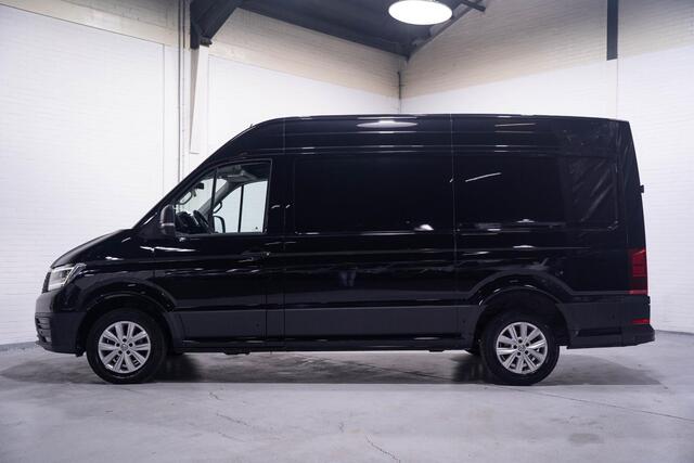 Volkswagen CRAFTER 2.0 TDI 140 pk L3H3 Highline Navi, Trekhaak, NAP LED Koplampen, PDC V+A, Camera, Slechts 50 dkm!!