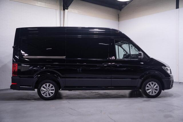 Volkswagen CRAFTER 2.0 TDI 140 pk L3H3 Highline Navi, Trekhaak, NAP LED Koplampen, PDC V+A, Camera, Slechts 50 dkm!!