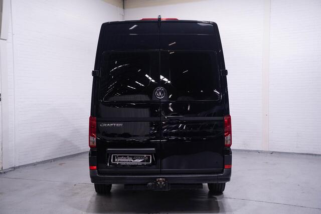 Volkswagen CRAFTER 2.0 TDI 140 pk L3H3 Highline Navi, Trekhaak, NAP LED Koplampen, PDC V+A, Camera, Slechts 50 dkm!!