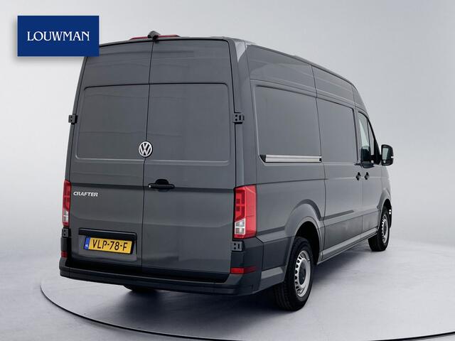 Volkswagen CRAFTER 35 2.0 TDI L3H3 177PK DSG Navigatie full map Achteruitrijcamera Betimmering Cruise control