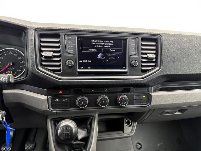 Volkswagen CRAFTER 35 2.0 TDI L3H3 Navigatie Inrichting Achteruitrijcamera met sensoren Cruise control
