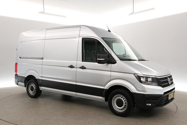 Volkswagen CRAFTER 35 2.0 TDI L3H3 140PK 3000kg Trekgew. Trekhaak Airco Camera Cruise Carplay Navi PDC 3 Persoons