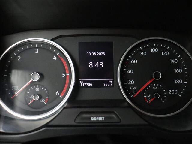 Volkswagen CRAFTER 2.0TDi 177PK DSG Automaat L4H3 Maxi | Led | Trekhaak 3000KG ! | Airco | Camera | Cruise | Betimmering | 3-Persoons