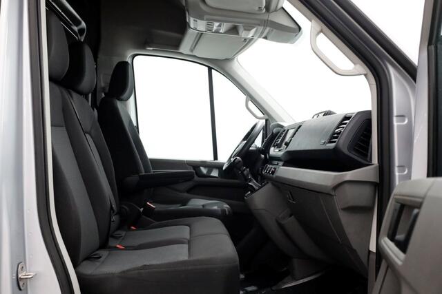 Volkswagen CRAFTER 35 2.0 TDI 177pk RWD L3H3 (L2H2) Highline LED/Inrichting/Trekhaak 3500kg 05-2020