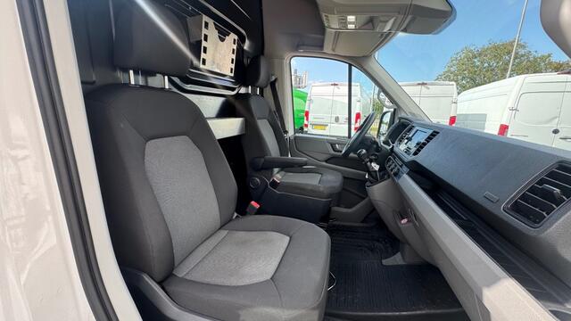 Volkswagen CRAFTER 2.0 TDI 75KW 102PK L3H3 EURO 6 AIRCO/ CRUISE CONTROL/ 100% DEALERONDERHOUDEN