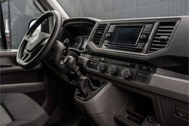 Volkswagen CRAFTER 30 TDI | L3H2 | Camera | CarPlay | Mirrorlink | Cruise | Airco | Euro 6