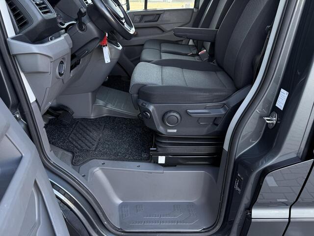 Volkswagen CRAFTER 35 2.0 TDI L3H2 Highline 177PK ?Automaat ?Full LED ?Navigatie ?Airco ?Adapt. Cruise ?Camera ?Massagestoel ?Parkeersensoren ?Dubbele Schuifdeur ?Trekhaak