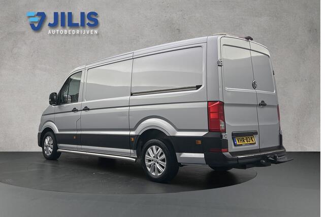 Volkswagen CRAFTER 35 2.0 TDI 177 PK L3H2 Highline | Dubbele schuifdeur | Led | Camera | Parkeersensoren | Trekhaak | Navigatie | Airco