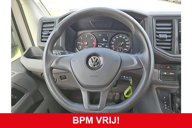 Volkswagen CRAFTER 35 2.0 TDI L3H3 40Pk Airco Automaat Trekhaak Camera Euro6 CarPlay!