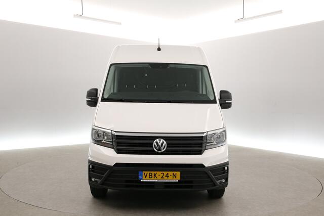 Volkswagen CRAFTER 35 2.0 TDI L3H3 | 140PK | 3000kg Trekhaak | Airco | Cruise | 3-Zits | Camera | Carplay | Parkeersens.