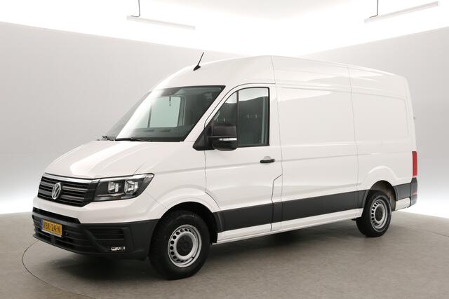 Volkswagen CRAFTER 35 2.0 TDI L3H3 | 140PK | 3000kg Trekhaak | Airco | Cruise | 3-Zits | Camera | Carplay | Parkeersens.