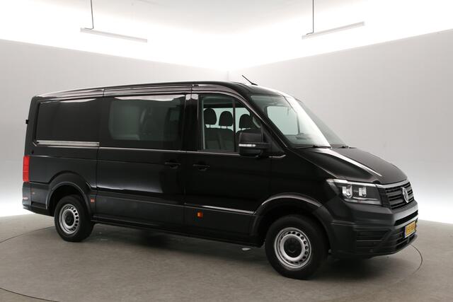 Volkswagen CRAFTER 35 2.0 TDI L3H2 | 140PK | DC | 7-Zits | 3000kg Trekhaak | Automaat | Airco | Cruise | Camera | Carplay | Parkeersens.