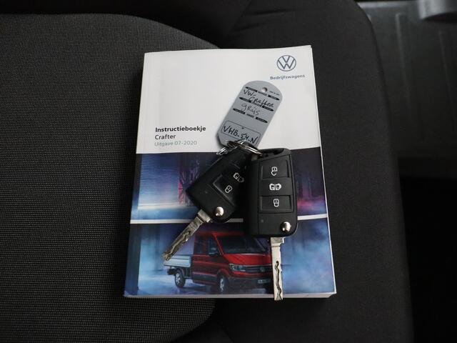 Volkswagen CRAFTER 2.0TDI 140PK L3H2 Highline V-Edition | Navigatie | Camera | Airco | Cruise | Betimmering