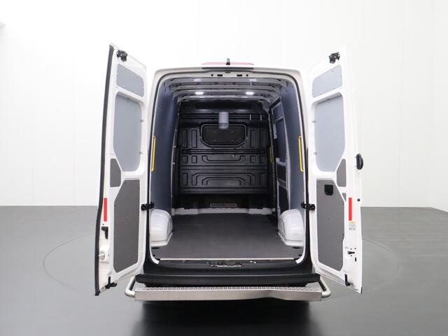 Volkswagen CRAFTER 2.0TDI L3H3 Highline | Airco | Cruise | Multimedia | Betimmering