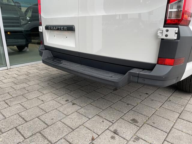 Volkswagen CRAFTER 35 2.0 TDI L3H3 Trendline 140PK | 270 graden achterdeuren | app connect